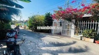 💥Cần Tiền Chữa Bệnh Chú Tám Bán Căn Nhà C4 Giá Chỉ 780 Triệu.