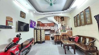 10m RA ĐƯỜNG BỜ SÔNG- TRƯƠNG ĐỊNH- 33M2- 5T- 6.5TỶ NGÕ 3 GÁC TO-