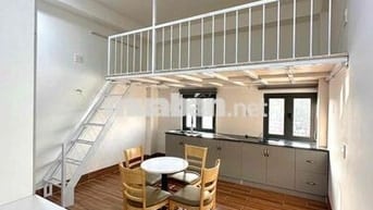 CHDV Có Gác, Full NT 35M2 - Ngay CV Hoàng Hoa Thám, Nhà Ga T3