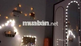 Trọ 20m2 chung chủ quận 4,lối đi riêng, gần chợ và các trường đh
