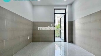 KHAI TRƯƠNG STUDIO BAN CÔNG & CỬA SỔ MỚI 100% - GẦN ĐH VLU