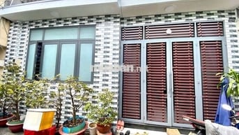 NHÀ TRỆT MỚI XINH LUNG LINH, 49M2, 30M RA HXH THÔNG GẦN NGÃ 4 NƯỚC ĐÁ