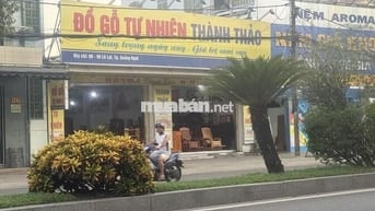 Cho thuê nhà mặt tiền 12m 88-90 Lê Lợi tp.Quảng Ngãi