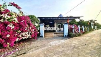 KẸT TIỀN BÁN LÔ ĐẤT GẦN CHỢ CHƠN THÀNH