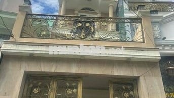 nhà đẹp lung linh hẻm 36, 56m2 3tấm 3PN, hẻm oto dẫn ra Lê Cơ, Giá TL