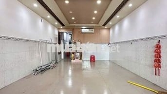 Nhà Trệt Lầu 2PN Cạnh đường Ngô Quyền chỉ 12 triệu