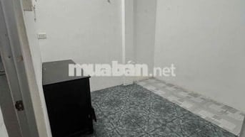 phòng wc riêng 2,3tr điện biên phủ