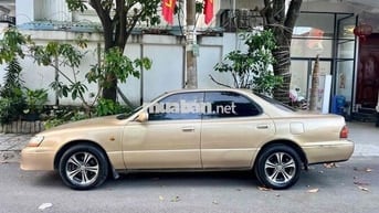 Lexus ES300 AT