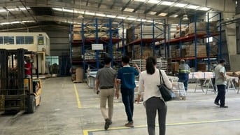 Bán gấp 2 kho xưởng DT: 8.000m² trong KCN Hòa Bình , Thủ Thừa, Long An