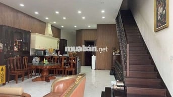 Cho Thuê Biệt Thự Mặt Tiền Phường 7 hợp Đồng Lâu Dài