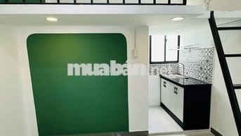 Cho thuê thuê phòng mới như hình, gác cao, 2 cửa sổ rất thoáng