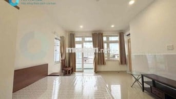 1PN + SÂN THƯỢNG GIÁ RẺ SIU THOÁNG MÁT RỘNG 50m2 SÁT PHAN XÍCH LONG