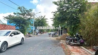 Nền gần ngã 3 đường D1 và N3- KDC mới Trường An, Phường Long Châu