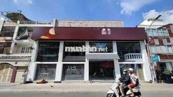 Chính chủ cho thuê nguyên căn đường Trần Quang Diệu quận 3 ngang 15m
