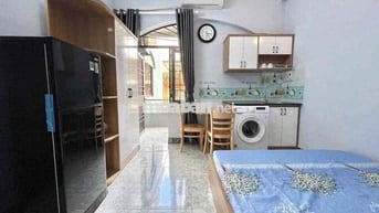 STUDIO BALCON MÁY GIẶT RIÊNG NGAY UTH - UEF - HUTECH