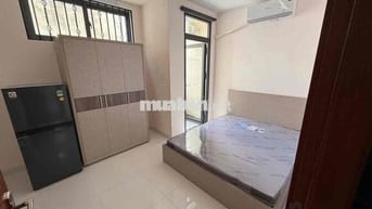 Cho thuê căn hộ Studio Ban công Q4 gần ĐH Luật, ĐH Nguyễn Tất Thành