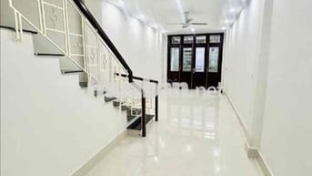 BÁN NHÀ NGÕ 15 NGỌC HỒI, NGÕ NÔNG GẦN PHỐ, 2 MĂT THOÁNG