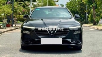 Vinfast Lux A Base 2022 - 20.000km