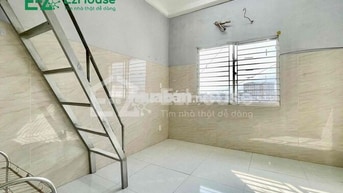 Phòng trọ - Tân Phú tiện ích thang máy, 25m2 có cửa sôd thoáng mát