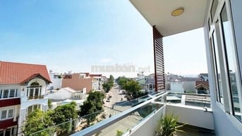 Phòng cho thuê tách bếp ban công gần Bến xe Quận 8