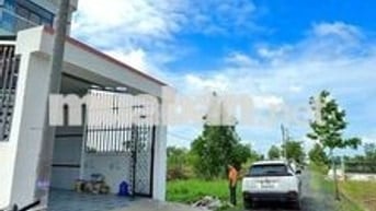 Cần bán nhà, đường Lại Thị Sáu, xã Bình Chánh,HCM.