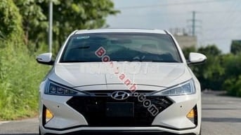 Hyundai Elantra 2.0 AT 2020