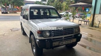 Mitsubishi Pajero 2 Cầu Bao Chạy Đường Đồi Đèo