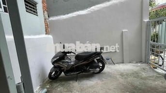 Cho thuê nhà mới sơn mới 90m2, gần Ngã tư Bình Thái,p.Trường Thọ 6tr