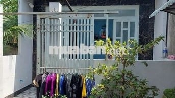Nhà Long An cách Bình Chánh TP 450m có SHR cần bán!