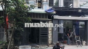 BÁN NHÀ 1 TRỆT 1 LẦU  -  SỔ RIÊNG NGAY CỔNG SAU POUCHEN