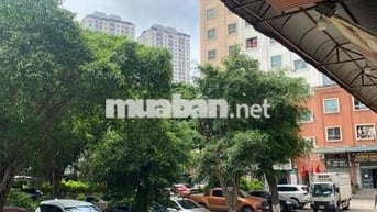 Bán kiot chân đế chung cư Hà Đông – vị trí vàng – kinh doanh sầm uất