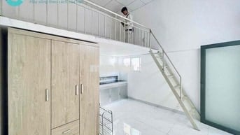 Phòng Có Gác Siêu Mới Gác Cao 2m Không Đụng Đầu Ngay Trung Tâm