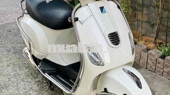 Piaggio Vespa