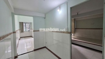 Cần cho thuê nhà nguyên căn + 2 phòng ngủ
