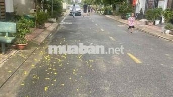 Bán lô đất 5x24m, sát kênh Tham lương, khu phân lộ cực đẹp, 6ty1, Q12