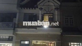 Nhà một lầu một trệt gồm 3 phòng ngủ thân xe hơi tại Bình Chuẩn