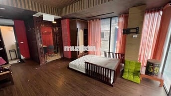Tập thể Nguyễn Phong Sắc, 80m, 2ngủ, Nhà mới đẹp full nội thất ở ngay