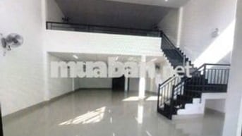 Cần cho thuê nhà mặt tiền Huỳnh Tấn Phát, Nhà Bè, Dt 7,2 x22m.