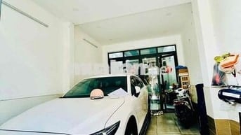 SIÊU PHẨM SÂN BAY - 104F Nhất Chi Mai, Phường 13, Tân Bình, THANG MÁY