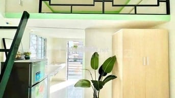 Dạng Duplex Ban Công Full Nội Thất Ngay Sát Cầu Nguyễn Văn Cừ