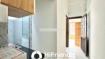 Căn Hộ Dịch Vụ 2 Phòng Ngủ Có Ban Công Full Nội Thất Ngay Trung Tâm