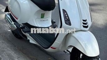 Vespa Sptint 125 Mới 98% như xe hãng