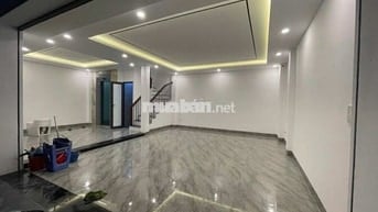 Yên Duyên - chính chủ bán nhà , mặt phố , 6 tầng kinh doanh.