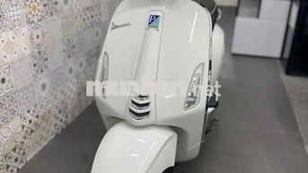 Vespa ~ Spint