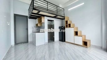 🍲Cho Thuê CĂN HỘ Gác 30m2 gần Etown cộng Hòa 500m Full nội thất