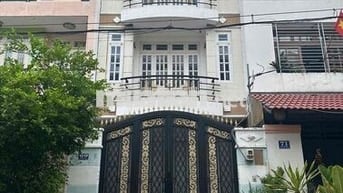Cho thuê nhà mặt tiền kinh doanh khu Tên Lửa