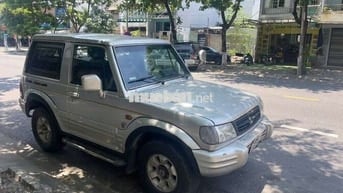 Huyndai Galloper tự động 2 cầu máy dầu