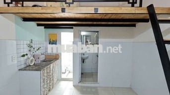Có Máy Lạnh Đối Diện Etown Cộng Hòa Giá Chỉ 4 củ 5