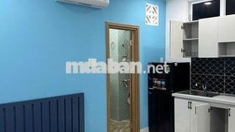 Căn hộ dịch vụ 30m2 full nội thất đường Hoàng Sa Tân Bình