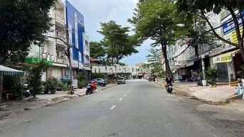 🔥Khu Tên lửa - Mặt Tiền Đường NB - 4.5 x18 -3 Tầng 🔥  Nhà đẹ